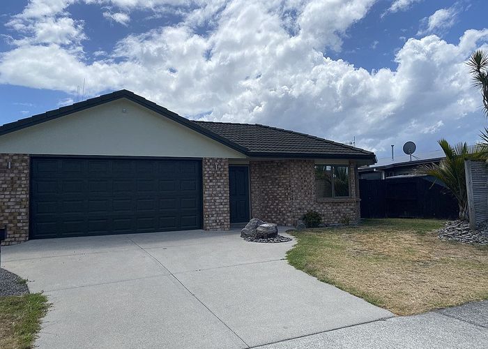 at 16 Waterford Park Drive, Papamoa, Tauranga, Bay Of Plenty