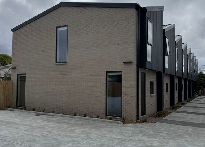  at 8/120 Hastings Street, Sydenham, Christchurch City, Canterbury