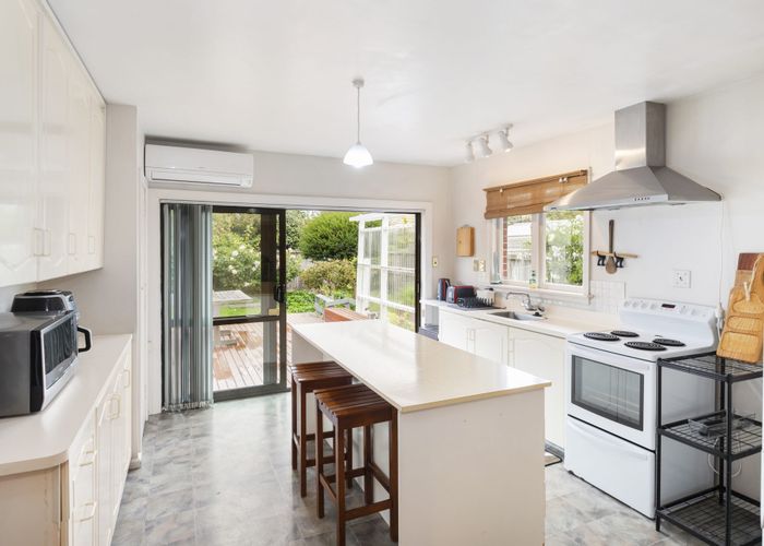  at 32 Flower Street, Bryndwr, Christchurch City, Canterbury