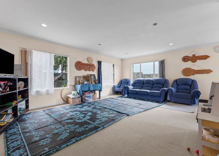  at 125A Te Atatu Road, Te Atatu South, Waitakere City, Auckland