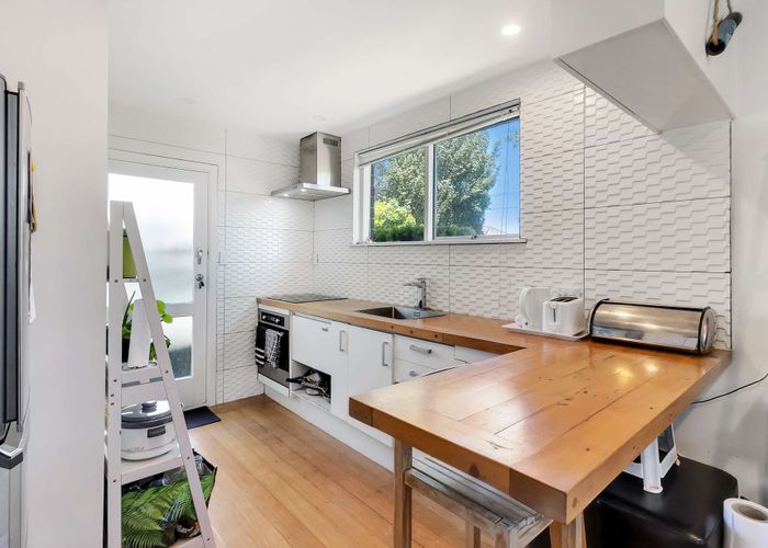  at 1/51 Southampton Street, Sydenham, Christchurch City, Canterbury