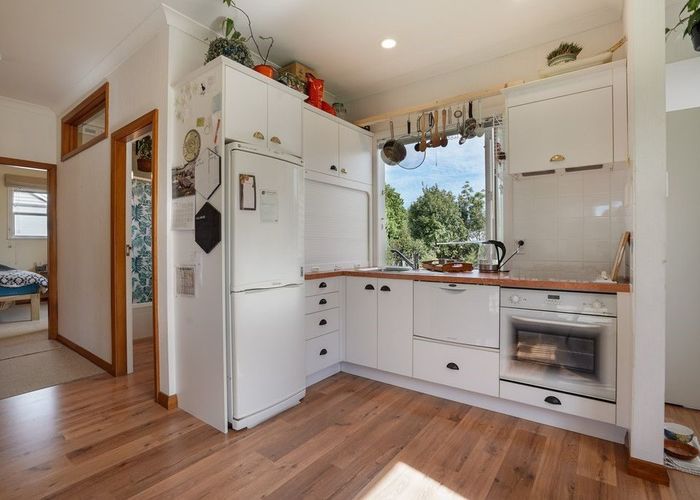  at 20 Ihle Street, Terrace End, Palmerston North, Manawatu / Whanganui