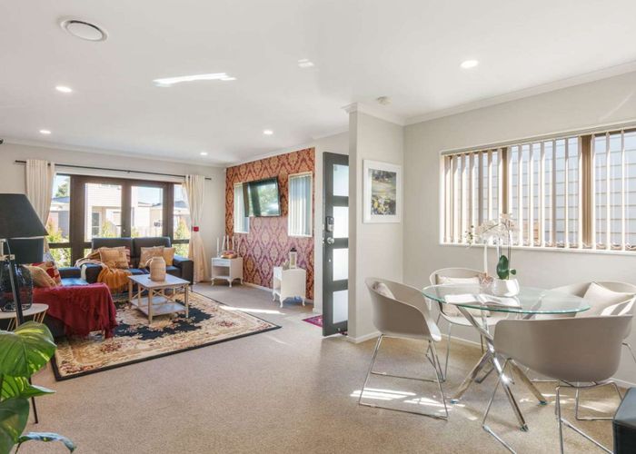  at 4 Tribute Loop, Takanini, Papakura, Auckland