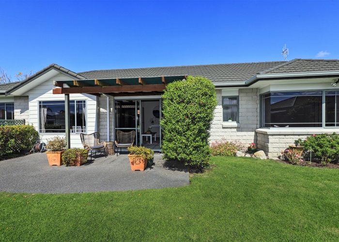  at 2 Addington Place, Taradale, Napier