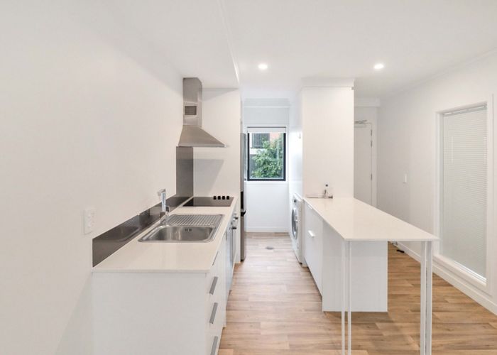  at 5/16C Constable Street, Newtown, Wellington
