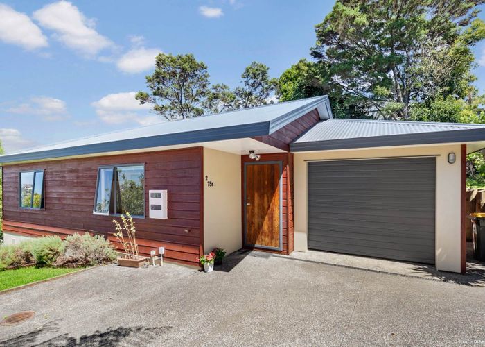  at 2/75D Target Road, Totara Vale, Auckland