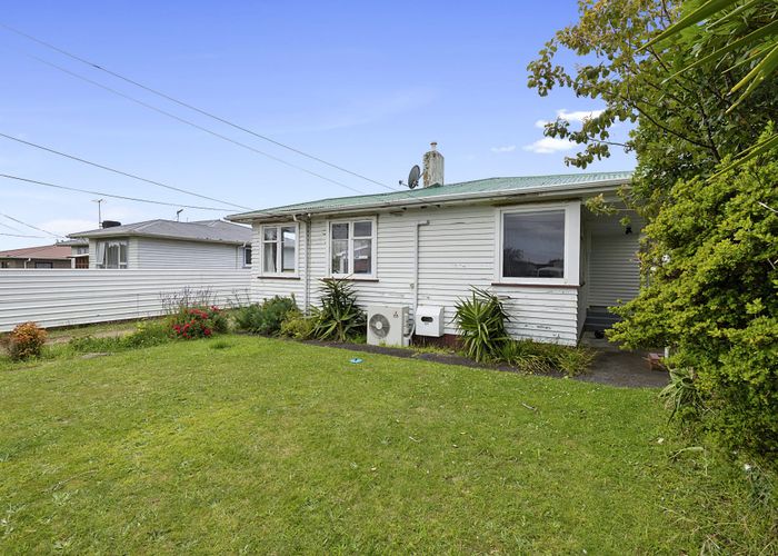  at 56 Banks Street, Marfell, New Plymouth