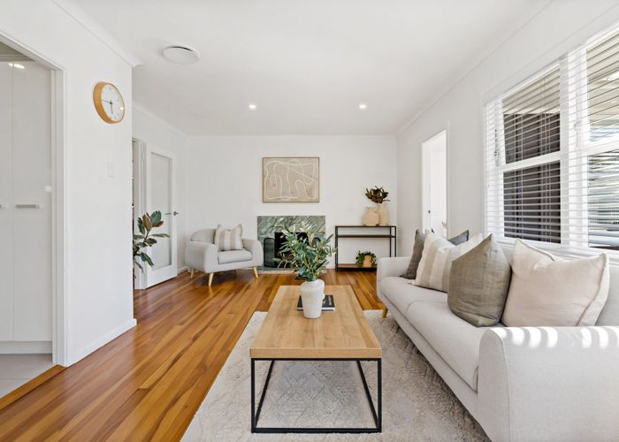  at 70 Temple Street, Meadowbank, Auckland