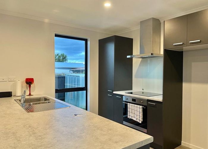  at 18A Coronet Place, Avondale, Auckland City, Auckland