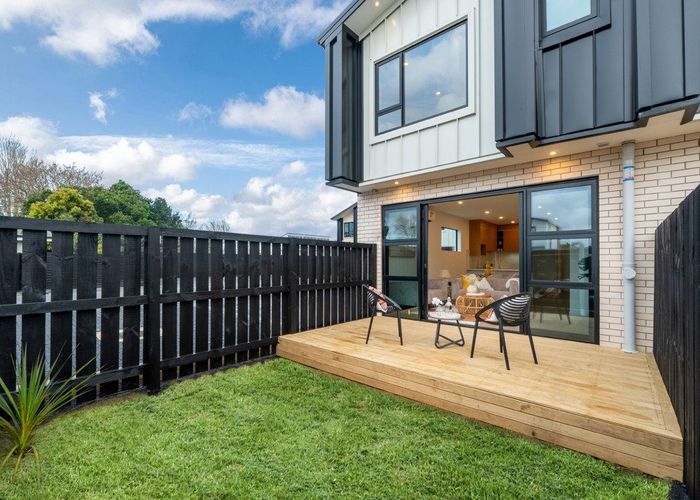  at Lot 2/9 Blanes Road, Weymouth, Manukau City, Auckland