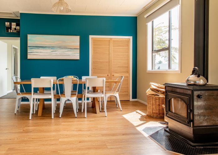  at 52 Mcgill Street, Waimangaroa