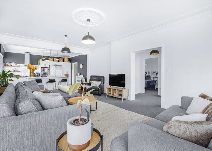  at 12 Walsh Street, Forest Lake, Hamilton