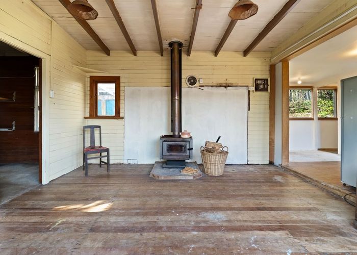  at 31 Boundary Street, Pūrākaunui, Port Chalmers