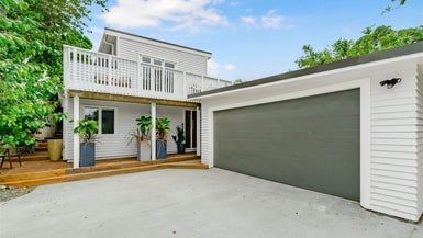  at 8 Webber Street, Paraparaumu Beach, Paraparaumu