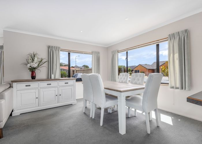  at 22 Lorna Irene Drive, Raumati South, Paraparaumu