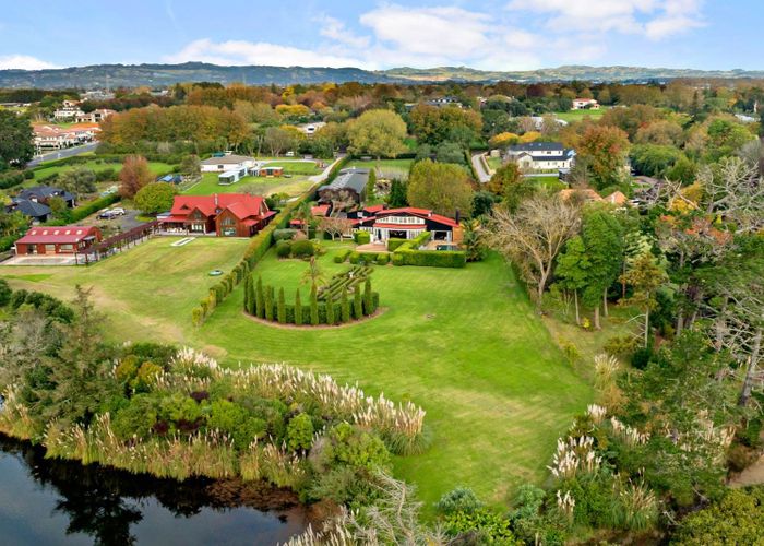  at 25  Island View Road, Karaka, Franklin, Auckland