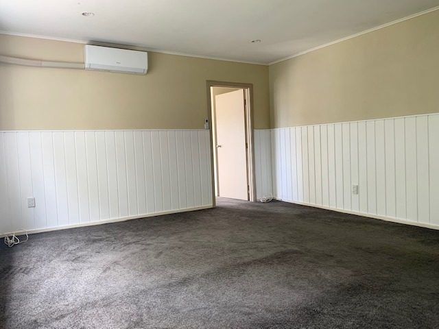  at 11 Netherlands Avenue, Kelston, Auckland