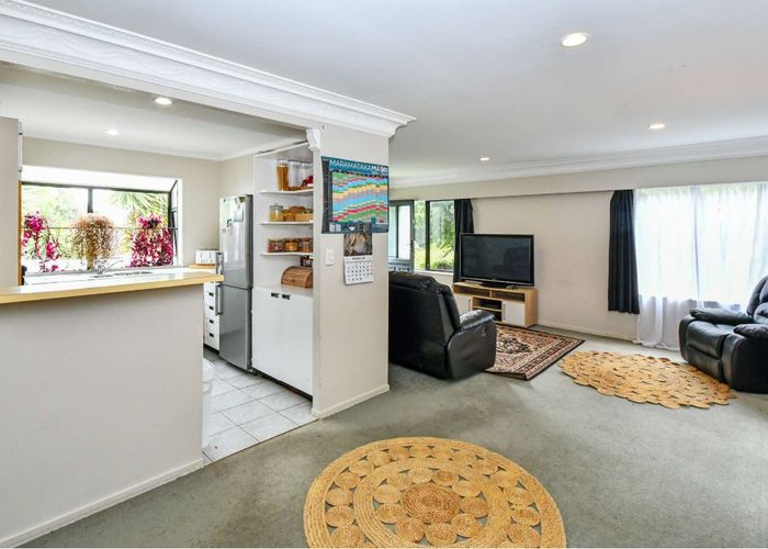 at 11 Idesia Place, Totara Heights, Manukau City, Auckland