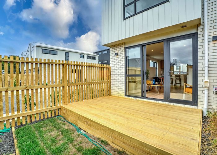  at 1/46 Normandy Place, Henderson, Waitakere City, Auckland
