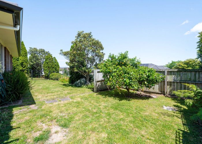  at 52 Magellan Rise, Flagstaff, Hamilton