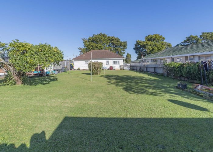  at 56 Great South Road, Papakura, Papakura