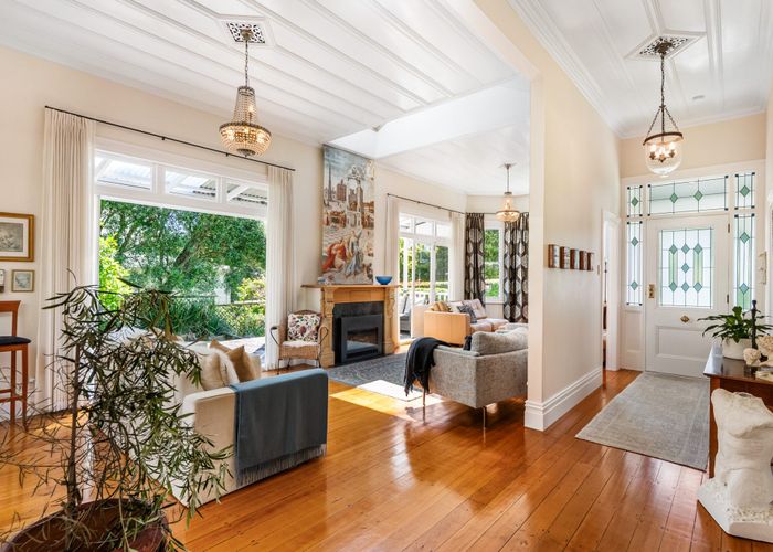  at 31 Shoal Bay Road, Devonport, North Shore City, Auckland