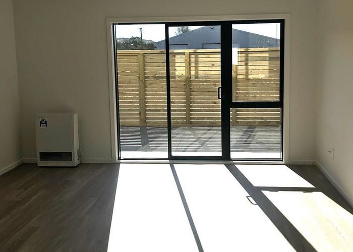  at 14/9 Surrey Street, Tawa, Wellington, Wellington