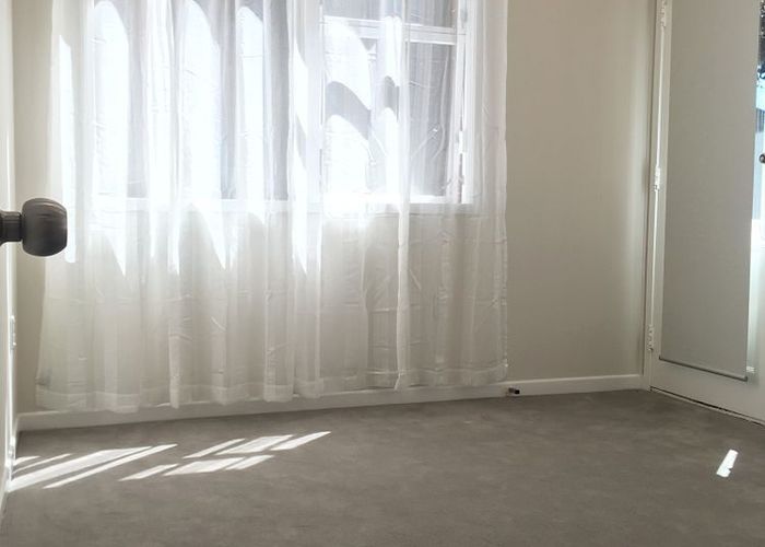  at 2/5 Birdwood Crescent, Parnell, Auckland City, Auckland