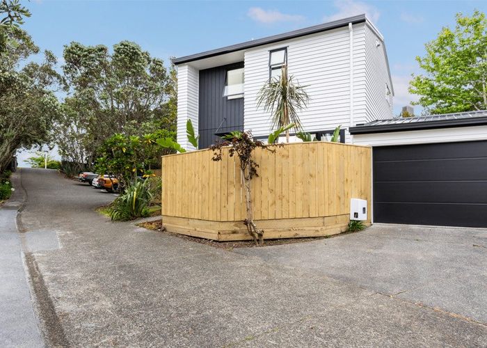  at 1/69 Target Road, Totara Vale, North Shore City, Auckland