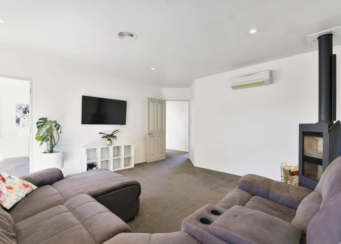  at 6 Punga Lane, Parklands, Christchurch