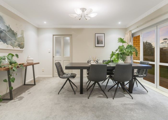  at 41 Sapperton Drive, Henderson, Auckland