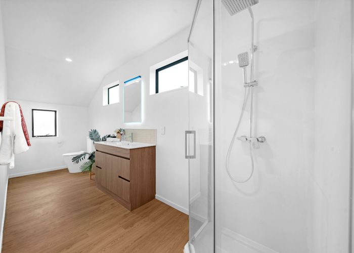  at 75 Girrahween Drive, Totara Vale, North Shore City, Auckland