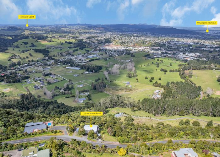  at 122 Parakiore Road, Whangarei
