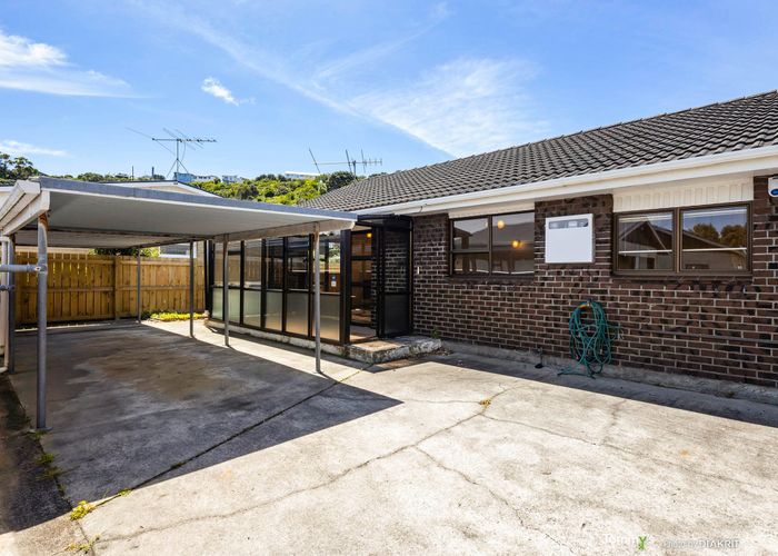  at 1/25 Rotherham Terrace, Miramar, Wellington