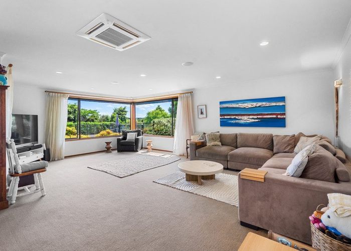  at 44 Pheasant Close, Rotokauri, Hamilton