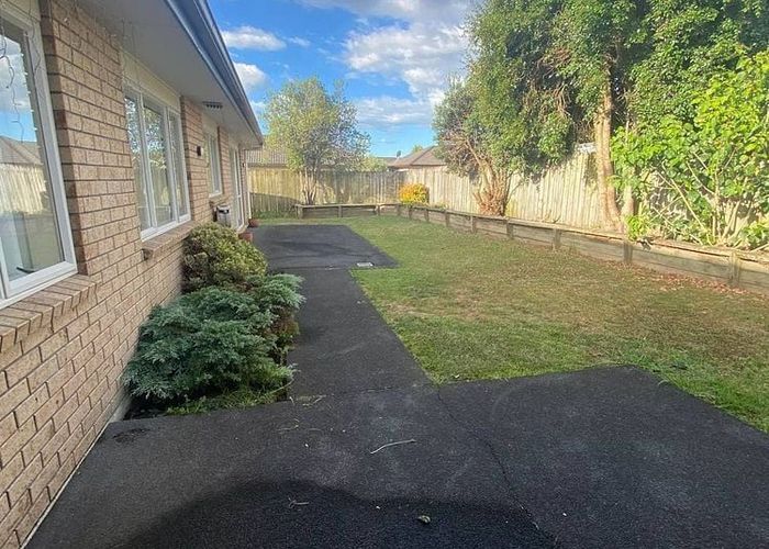  at 44 Wayne Francis Drive, East Tamaki, Manukau City, Auckland