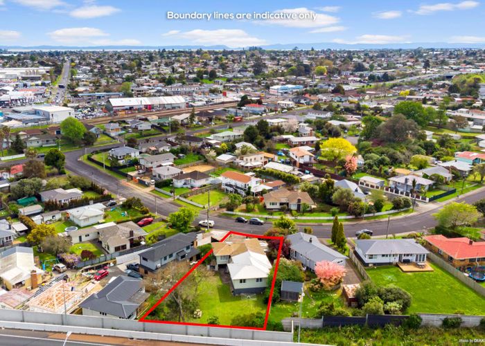  at 52 Greenmeadows Avenue, Manurewa East, Auckland
