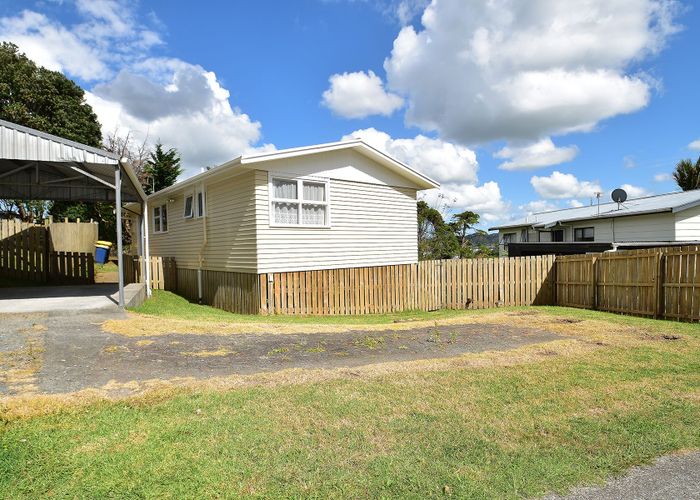  at 27B Wallace Rd, Ranui, Waitakere City, Auckland
