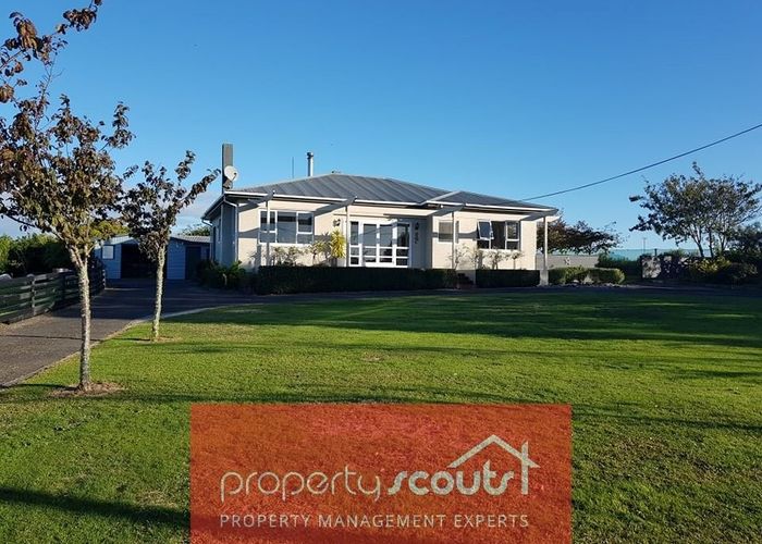  at 39 Te Arei Road West, Sentry Hill, New Plymouth