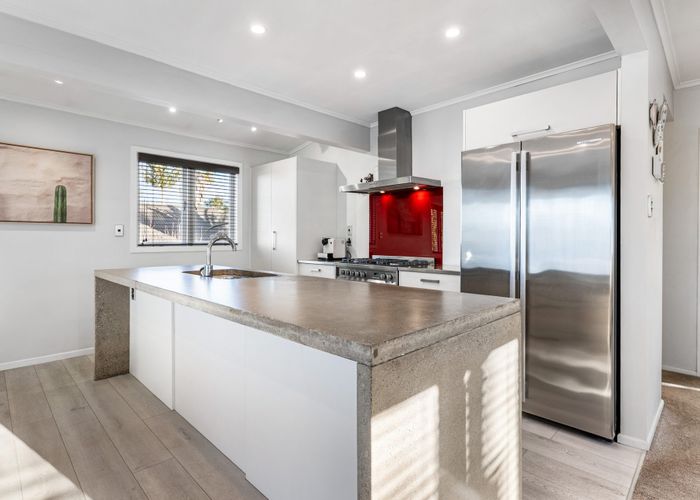  at 1/47 Corunna Road, Milford, North Shore City, Auckland