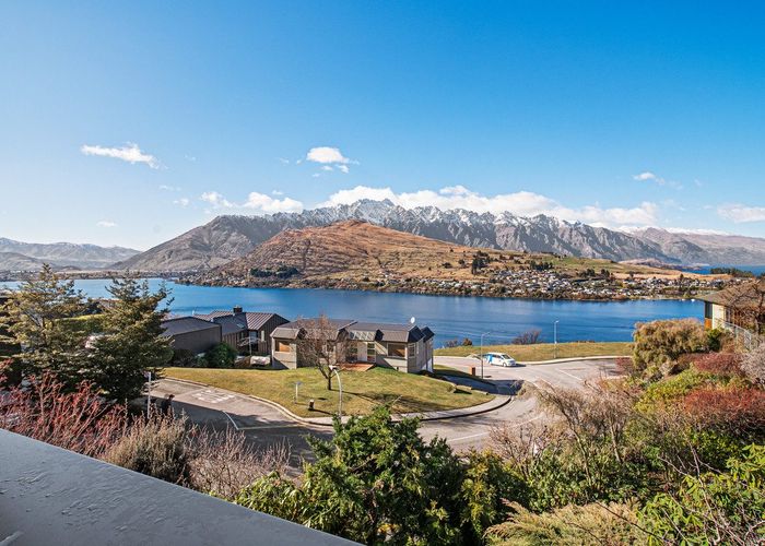  at 62 Hensman Road, Queenstown, Queenstown