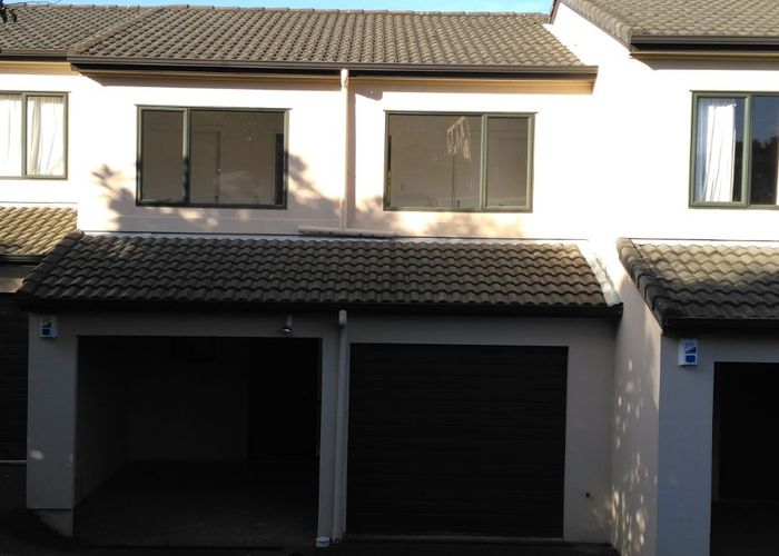  at 35/427 Albany Highway, Albany, North Shore City, Auckland