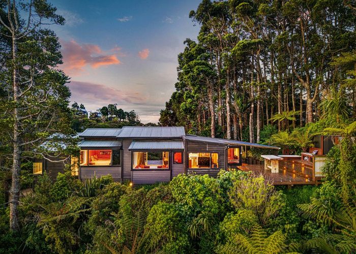  at 76 Kohu Road, Titirangi, Waitakere City, Auckland