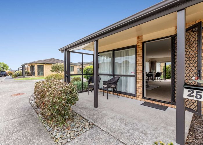  at 25/197 Royal Road, Massey, Auckland