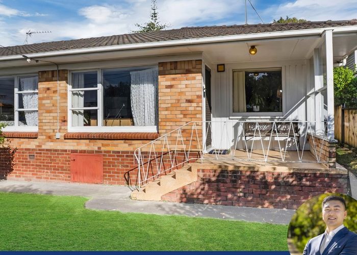  at 2/58 Station Road, Papatoetoe, Auckland