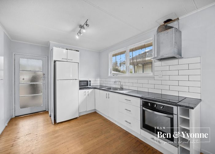  at 85 Blake Road, Mangere East, Manukau City, Auckland
