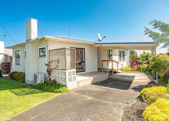  at 75 Cornfoot Street, Castlecliff, Whanganui, Manawatu / Whanganui