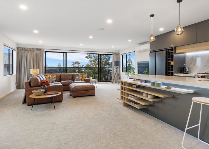  at 3/285 West Tamaki Road, Wai O Taiki Bay, Auckland
