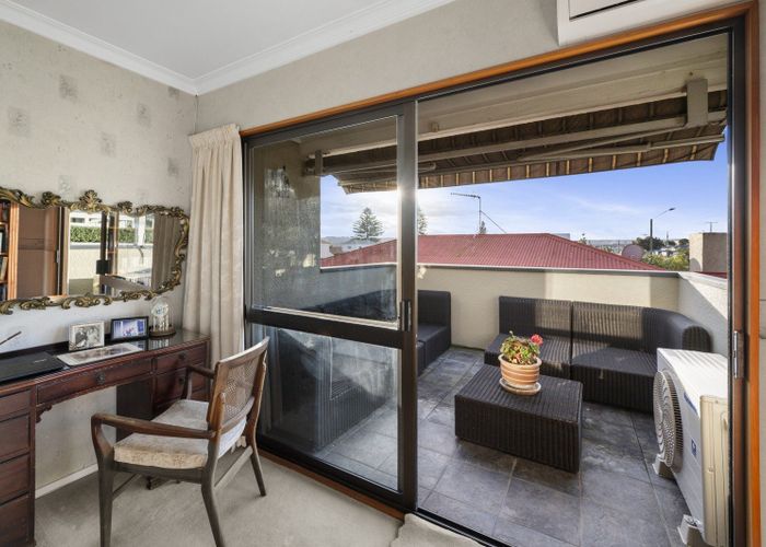  at 150A Charles Street, Westshore, Napier