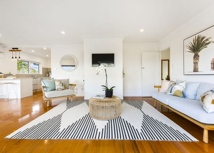  at 1/4 Richards Avenue, Forrest Hill, North Shore City, Auckland